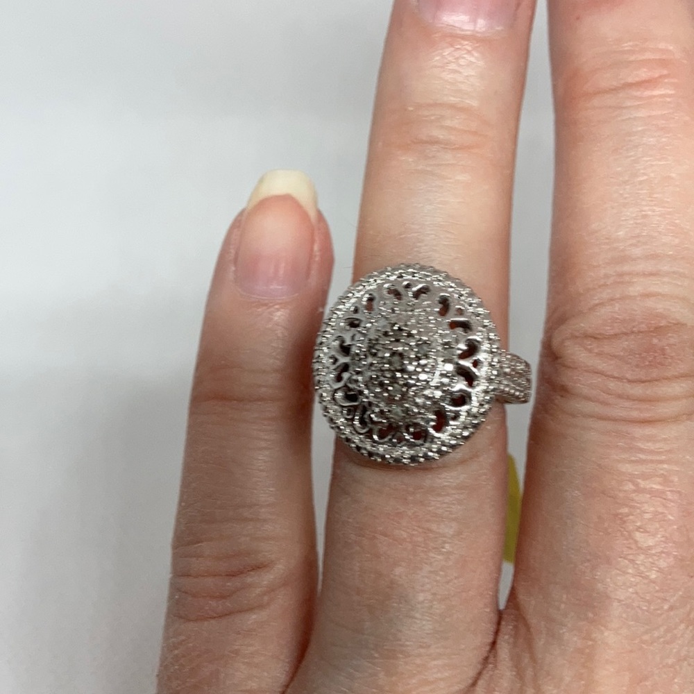 Karis collection Round Diamonds cluster w/Platinum over Bond Brass ring J-27